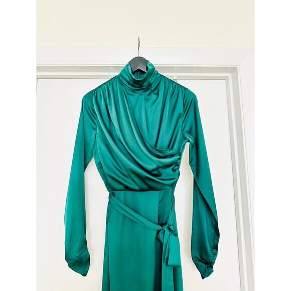 NWT Alexa Admor Emerald Green Long Sleeve High Neck Midi Dress sz 2 - Picture 5 of 10